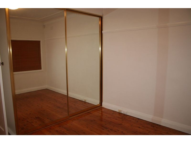 11 Virginia Avenue, Bardwell Valley NSW 2207