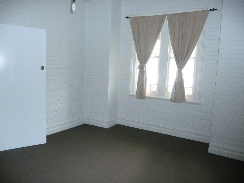 6 Brooklyn Street, Tempe NSW 2044