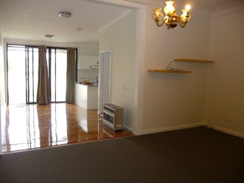 6 Brooklyn Street, Tempe NSW 2044
