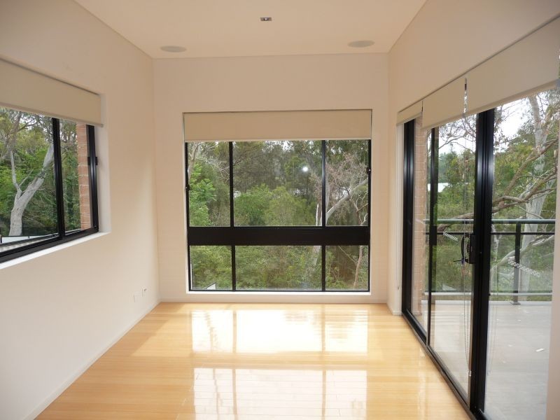 2/8 Charm Street, Peakhurst NSW 2210