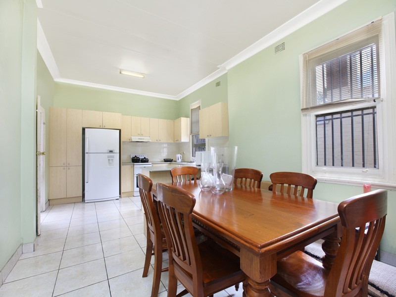 2 Earle Street, Arncliffe NSW 2205