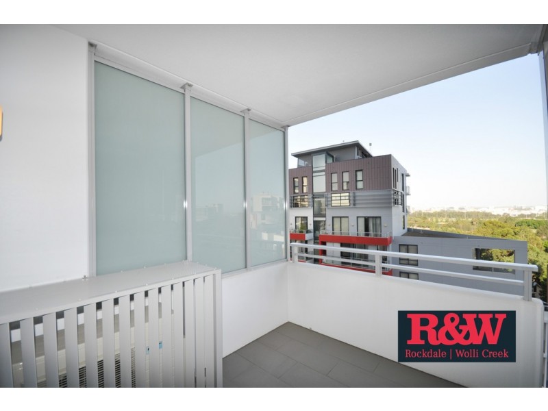 806/1 Brodie Spark Drive, Wolli Creek NSW 2205