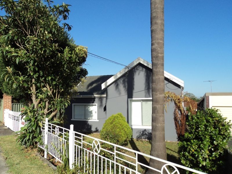 2 Withers Street, Arncliffe NSW 2205