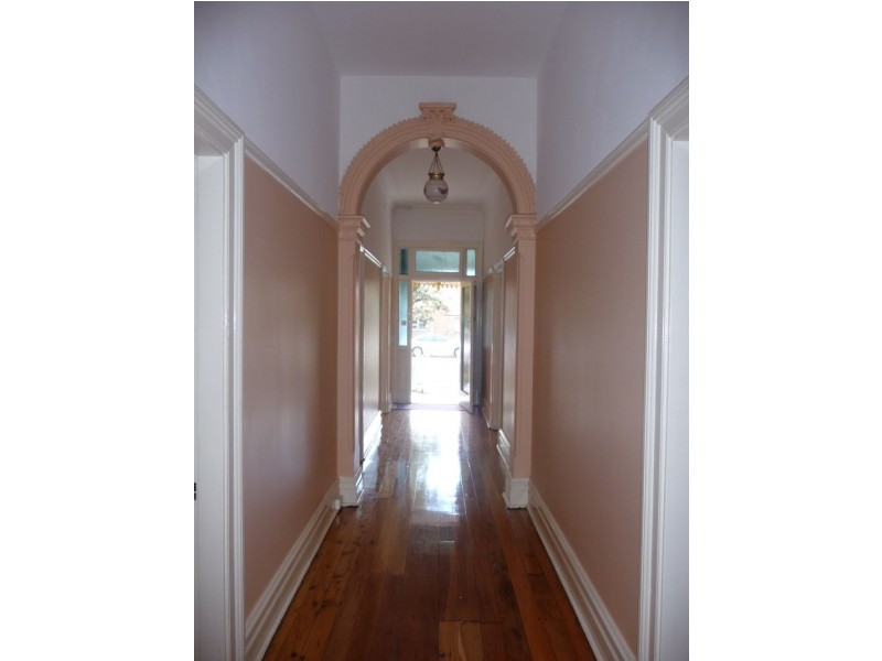 16 Dunmore Street North, Bexley NSW 2207