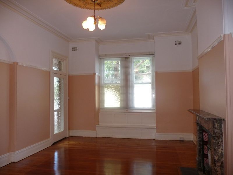 16 Dunmore Street North, Bexley NSW 2207