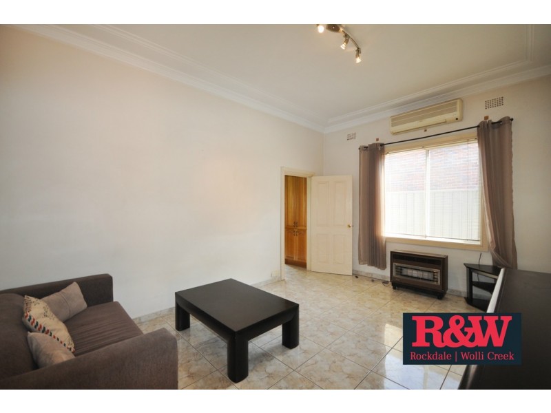 6 Henry Street, Turrella NSW 2205