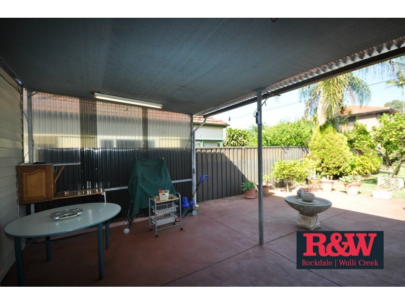 6 Henry Street, Turrella NSW 2205