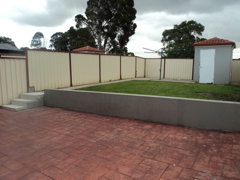 2 Quentin Street, Bass Hill NSW 2197