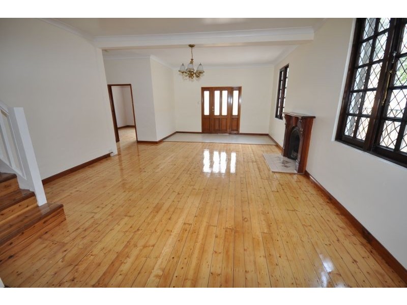 41 Innesdale Road, Arncliffe NSW 2205