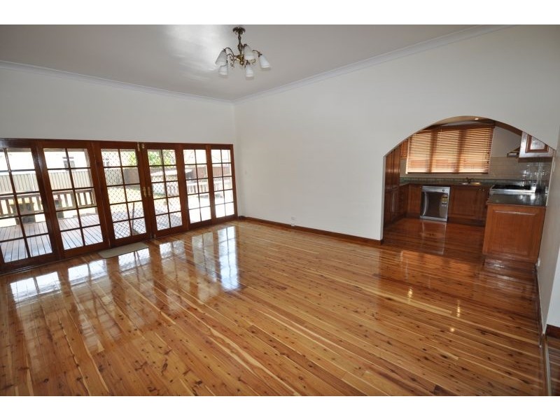 41 Innesdale Road, Arncliffe NSW 2205