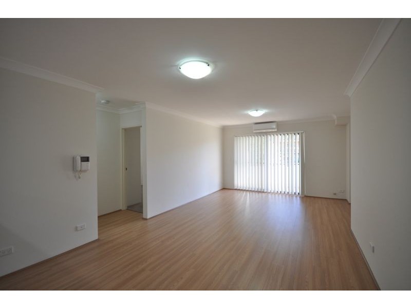 15/2 Aboukir Street, Rockdale NSW 2216