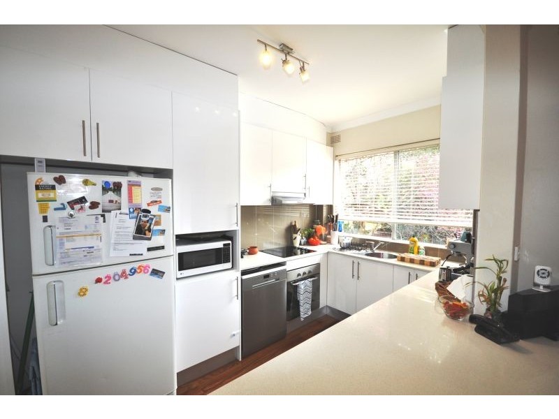 2/184-186 Queen Victoria Street, Bexley NSW 2207