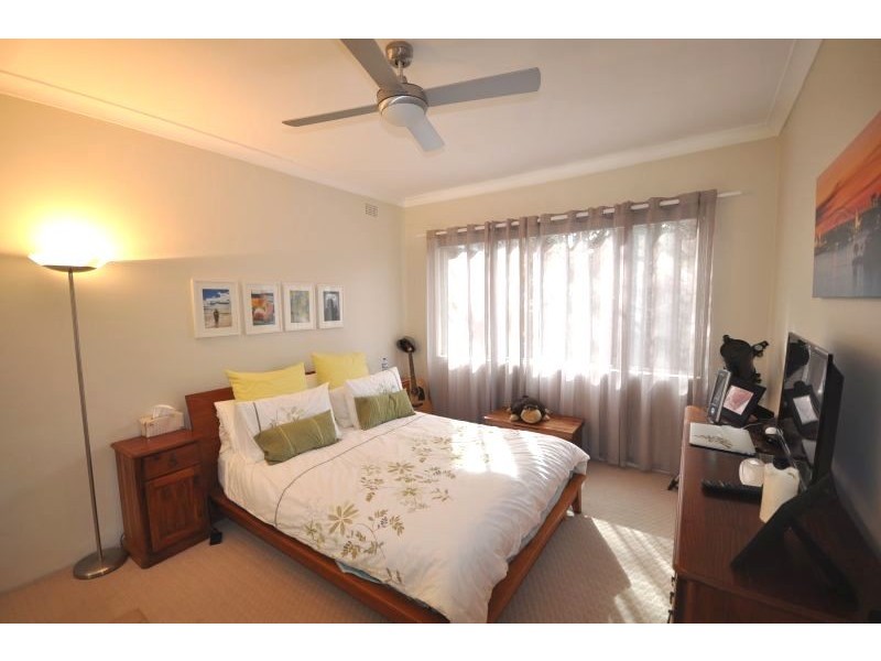 2/184-186 Queen Victoria Street, Bexley NSW 2207