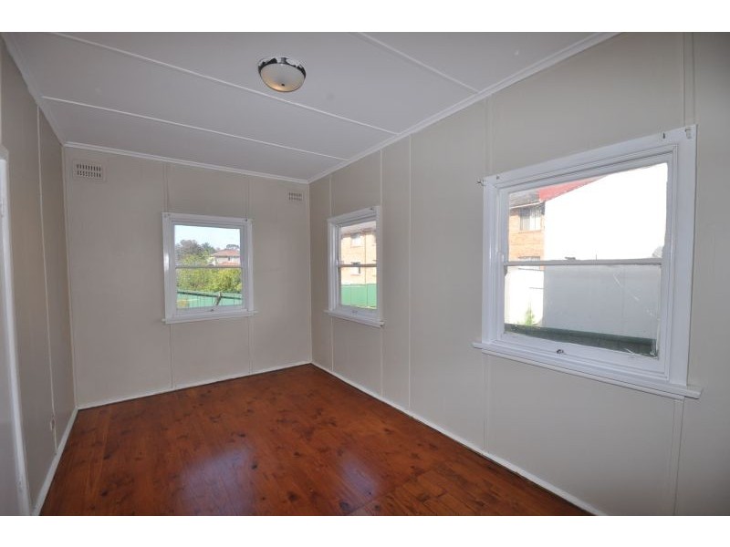 54 Myers Street, Roselands NSW 2196