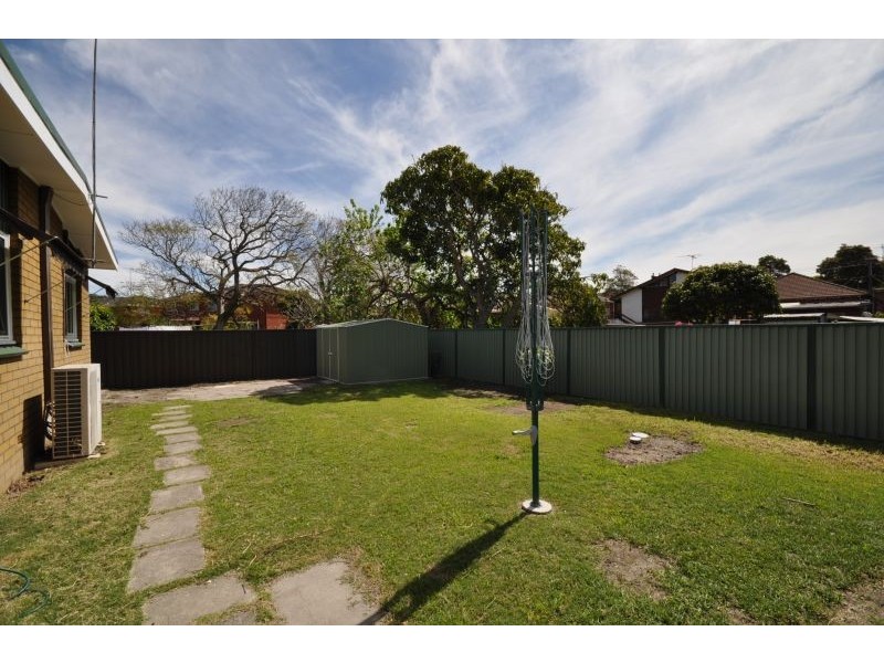 24 Chestnut Drive, Banksia NSW 2216