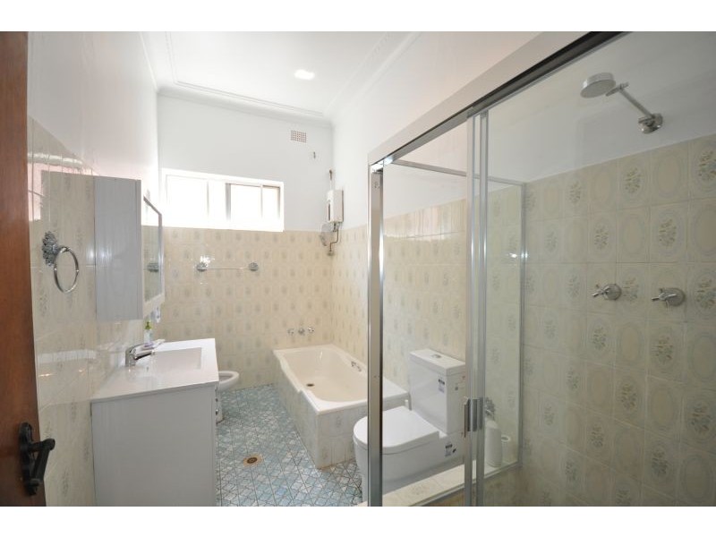 82 Dunmore Street, Bexley NSW 2207
