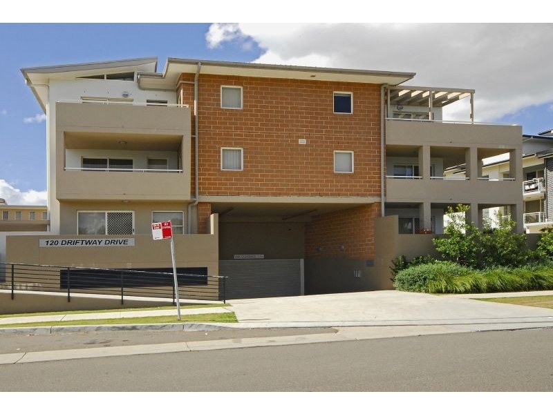 120 Driftway Drive, Pemulwuy NSW 2145