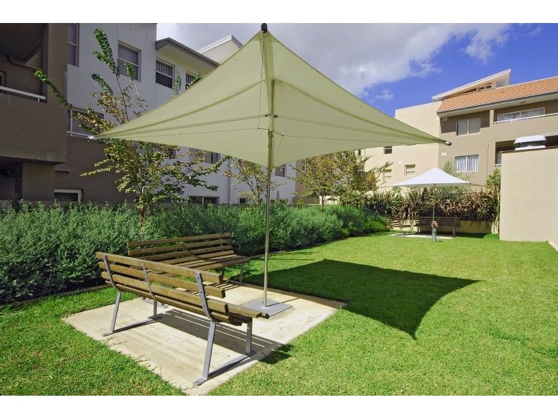 120 Driftway Drive, Pemulwuy NSW 2145