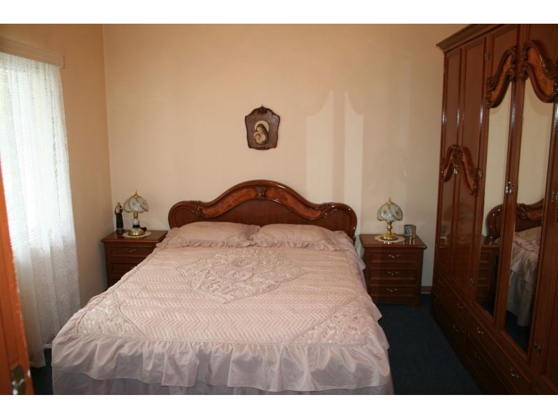 174 Wollongong Road, Arncliffe NSW 2205