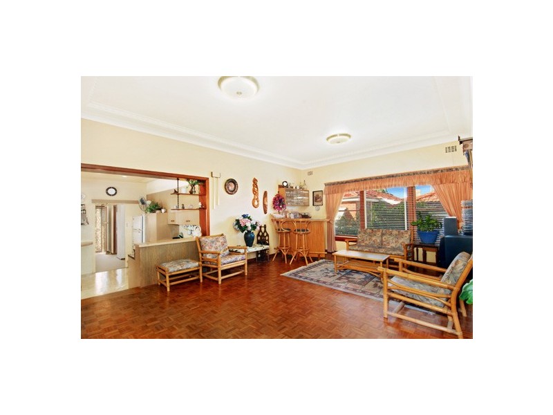 10 Harslett Crescent, Beverley Park NSW 2217