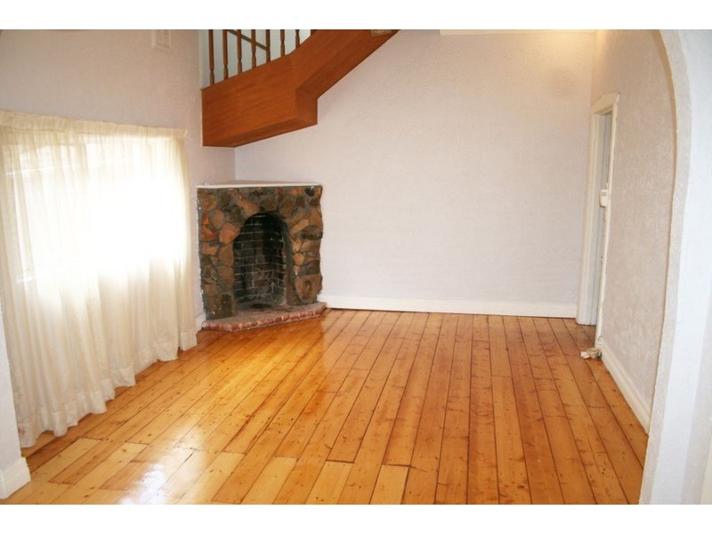 2 Tabrett Street, Banksia NSW 2216