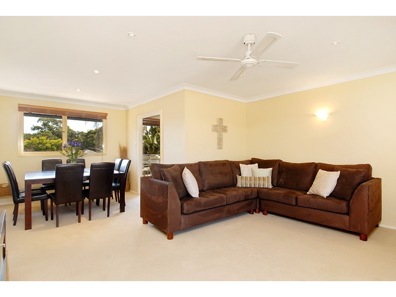 9 Merino Place, Sylvania NSW 2224