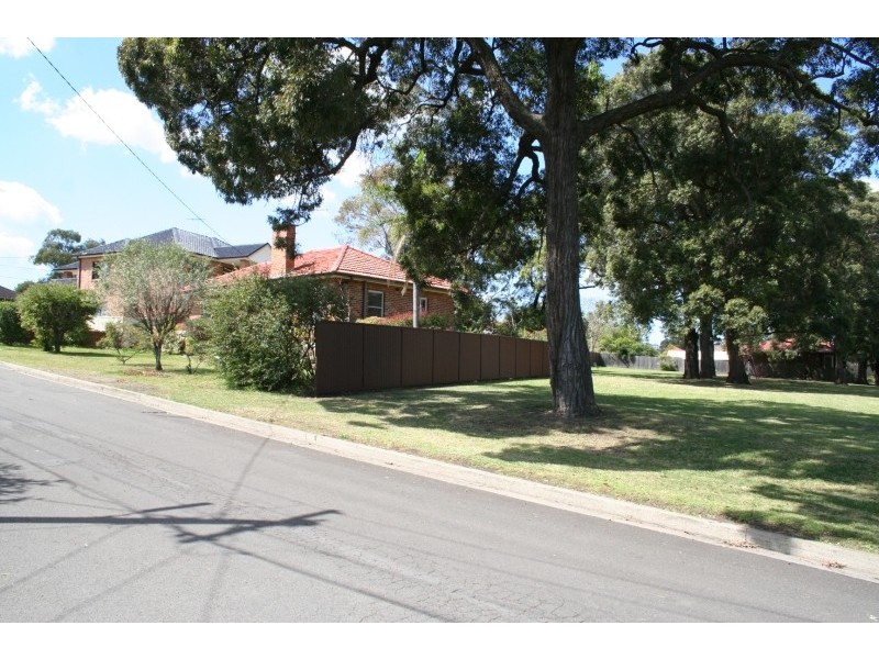 15 Macpherson Street, Hurstville NSW 2220