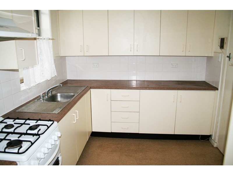 10 Junee Crescent, Kingsgrove NSW 2208