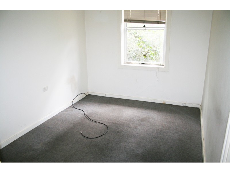 10 Junee Crescent, Kingsgrove NSW 2208