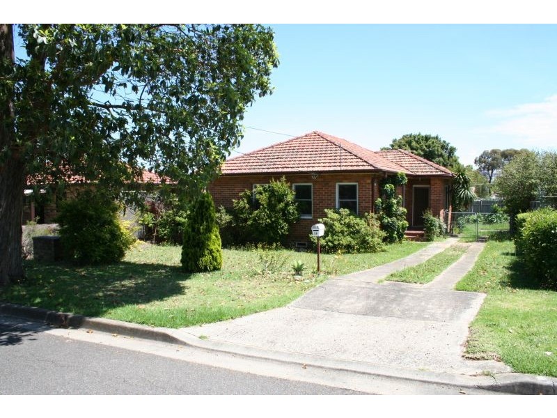 19 Low Street, Hurstville NSW 2220