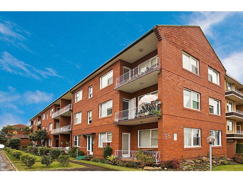 2/35 Banks Street, Monterey NSW 2217