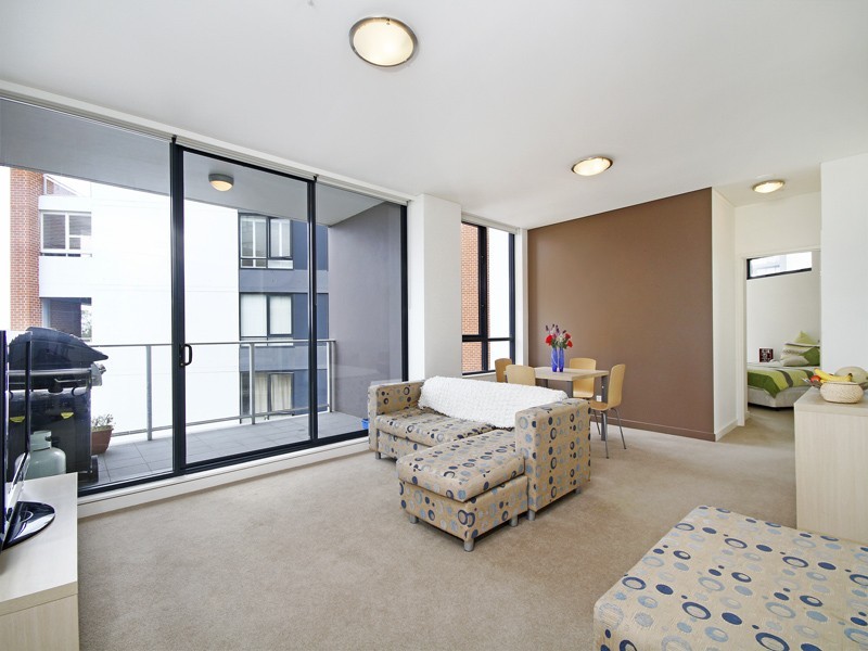 504/8 Brodie Spark Drive, Wolli Creek NSW 2205