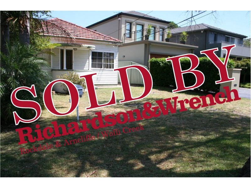 37 Evelyn Street North, Sylvania NSW 2224