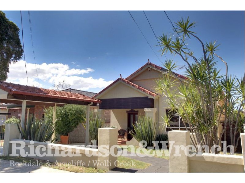 54 Belemba Avenue, Roselands NSW 2196