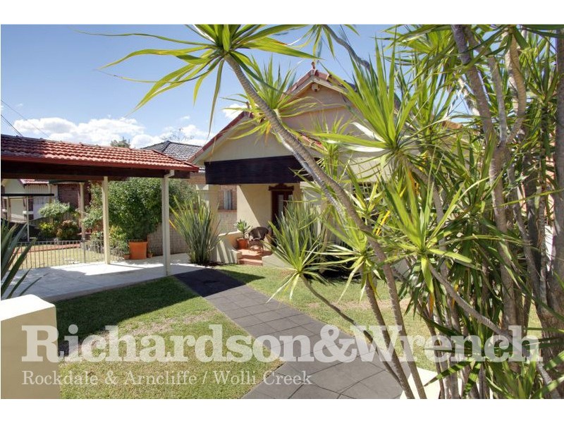 54 Belemba Avenue, Roselands NSW 2196