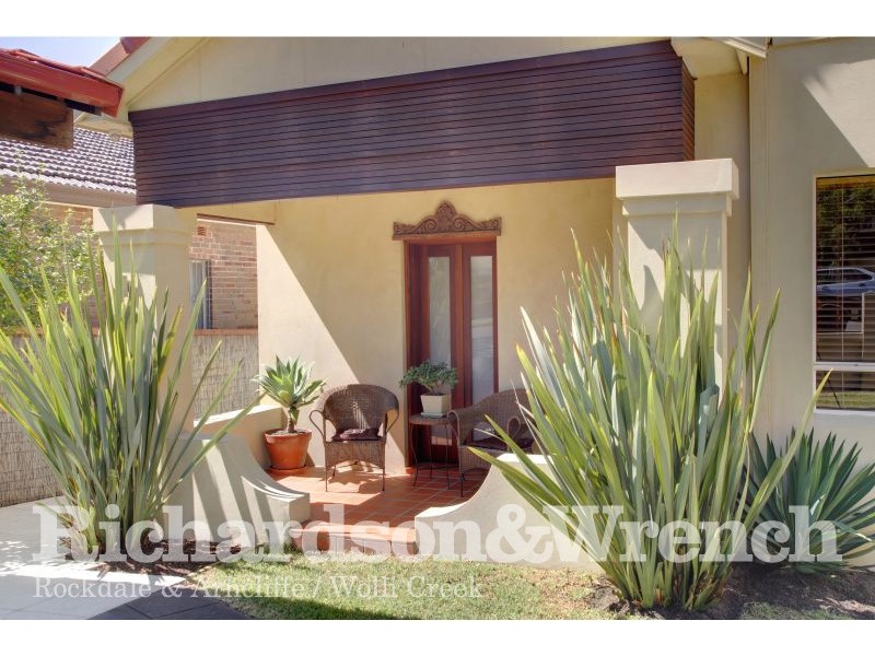 54 Belemba Avenue, Roselands NSW 2196