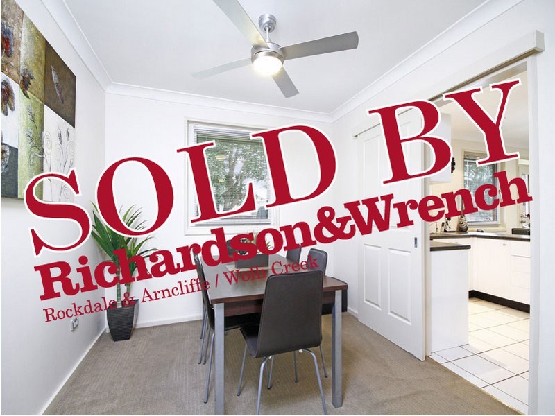 8 Oak Place, Banksia NSW 2216