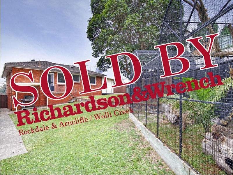 8 Oak Place, Banksia NSW 2216