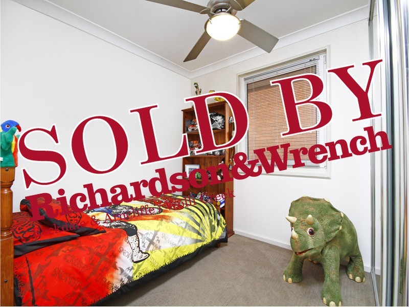 8 Oak Place, Banksia NSW 2216