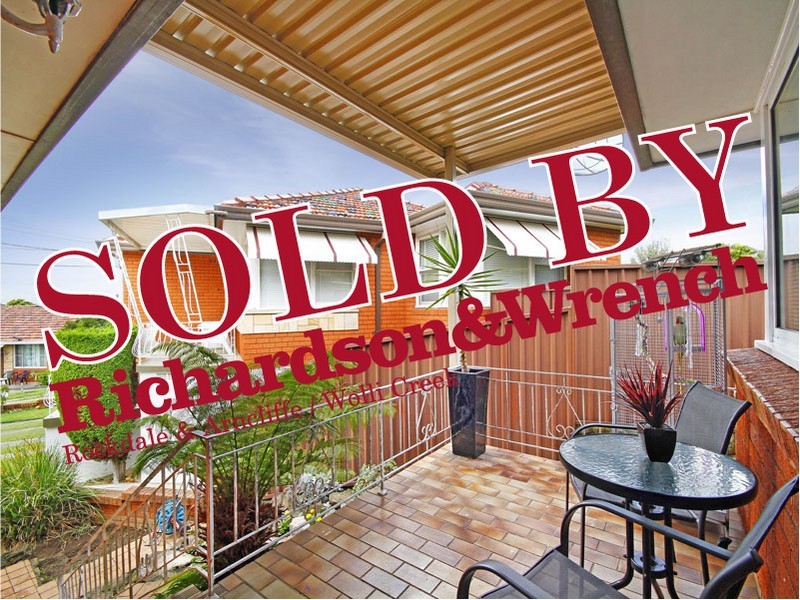 8 Oak Place, Banksia NSW 2216