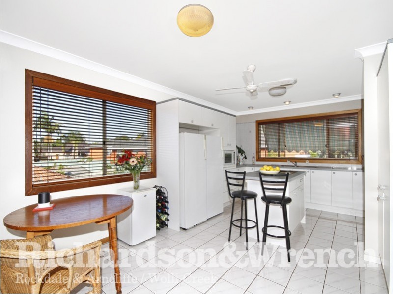 31 Thomas Street, Hurstville NSW 2220