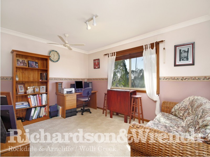 31 Thomas Street, Hurstville NSW 2220