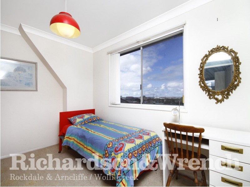 21 Knoll Avenue, Turrella NSW 2205