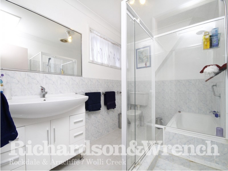 21 Knoll Avenue, Turrella NSW 2205