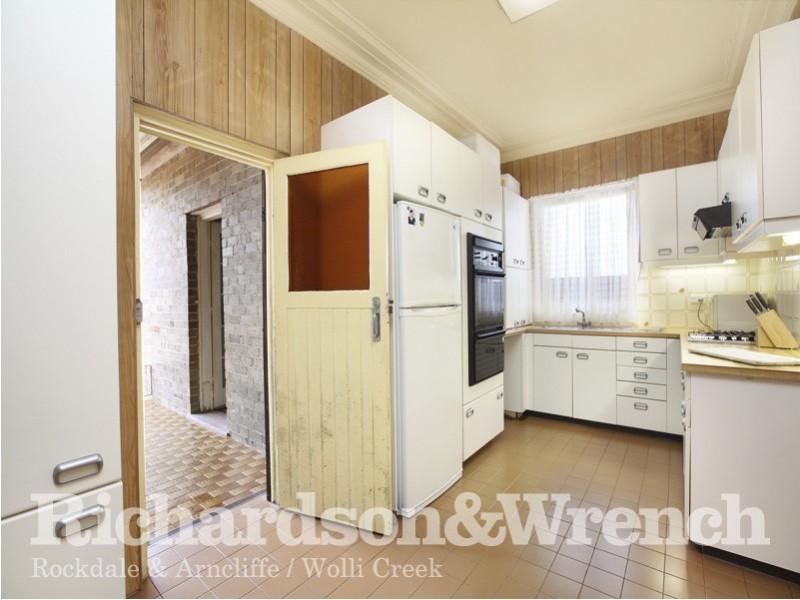 10 Ador Avenue, Rockdale NSW 2216