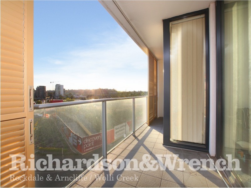 C413/6 Brodie Spark Drive, Wolli Creek NSW 2205