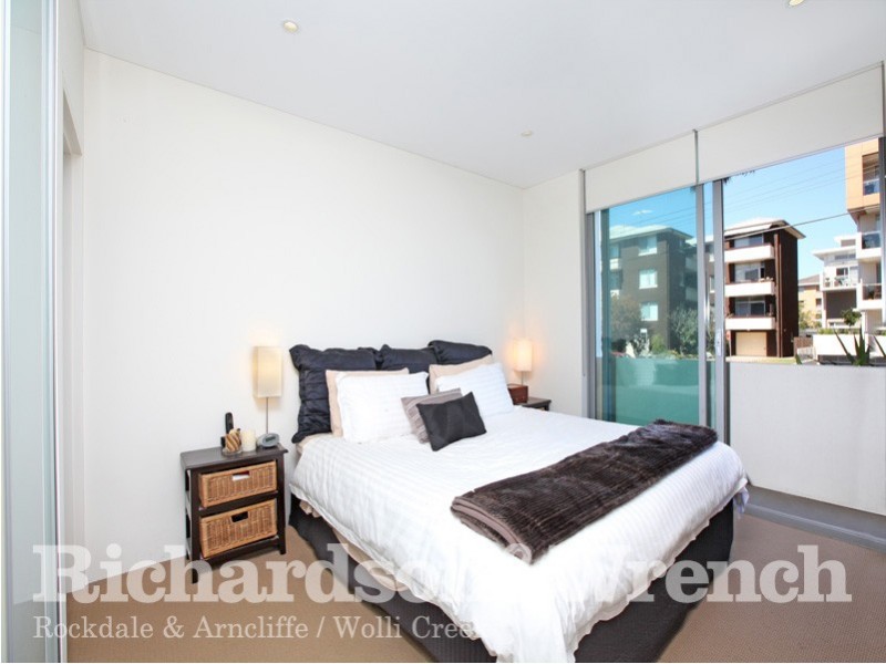 2/25 Bruce Street, Brighton-le-sands NSW 2216