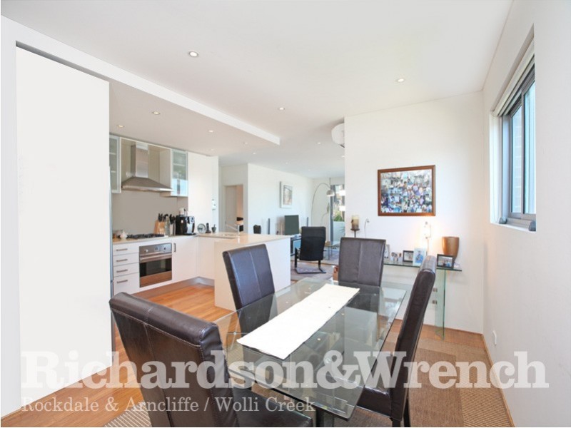 2/25 Bruce Street, Brighton-le-sands NSW 2216