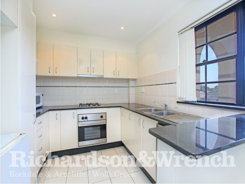 16/10-12 Chandler Street, Rockdale NSW 2216