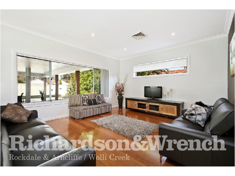 37 Harslett Crescent, Beverley Park NSW 2217